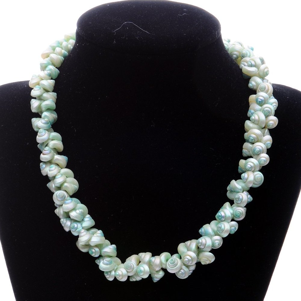 SET - Green Shell German Necklace & Earrings - Vintage / Antique